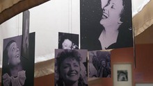 Pháp triển lãm ảnh tôn vinh danh ca Edith Piaf nhân 100 năm ngày sinh