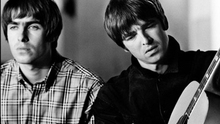 Ban nhạc huyền thoại Oasis sẽ tái hợp vì... tiền