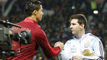 Sir Alex Ferguson: 'Ronaldo đá đâu cũng giỏi, Messi thì không'