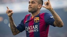 Daniel Alves chuẩn bị gia hạn hợp đồng với Barcelona