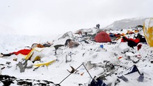 Nepal: Giải cứu 100 người leo núi bị mắc kẹt tại hồ băng