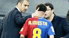 Iniesta gặp lại Guardiola: Hậu sinh khả úy?