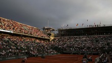 Trận Djokovic-Murray bị hoãn vì Roland Garros lên lịch đấu quá ấu trĩ