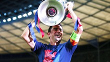 Xavi ngập tràn danh hiệu ngày chia tay