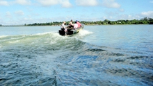 Lật thuyền trên hồ Trị An - Đồng Nai làm chết 3 trẻ em