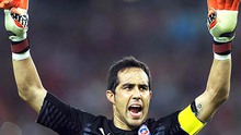Claudio Bravo: Chắp cánh cho giấc mơ Copa của Chile