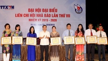 Trao giải báo chí Thông tấn xã Việt Nam 2014