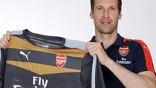 Petr Cech CHÍNH THỨC tới Arsenal với giá 11 triệu bảng