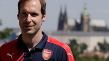 Petr Cech thừa nhận mâu thuẫn với Mourinho
