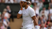 CHÙM ẢNH: Nadal ôm mặt thất thần trước 'dị nhân tóc dài' Dustin Brown