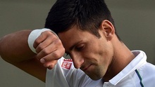 Wimbledon 2015: Djokovic vật vã vào tứ kết