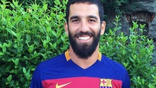 Barca bị chỉ trích vì chiêu mộ Arda Turan quá nhanh