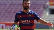 Arda Turan và Aleix Vidal bị cấm thi đấu tại các trận giao hữu của Barca