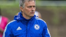 Chelsea lần thứ ba hỏi mua John Stones, Mourinho mỉa mai Roberto Martinez