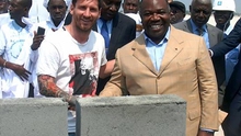 Messi bị phe đối lập ở Gabon chỉ trích thậm tệ