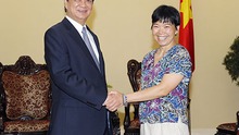 Thủ tướng Nguyễn Tấn Dũng bày tỏ sự ngưỡng mộ Giáo sư Lưu Lệ Hằng