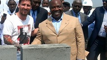 Messi bắt France Football cải chính vì cáo buộc nhận 3,5 triệu euro cho chuyến thăm Gabon