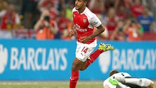Arsenal vô địch Emirates Cup 2015: Walcott tỏa sáng, Arsenal không mua tiền đạo?