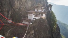 Thế giới ẩn mình bên dãy Himalaya hùng vĩ - Shangri-La cuối cùng