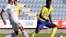 Xavi đá phạt ghi bàn tuyệt đẹp ở trận ra mắt tại Al Sadd