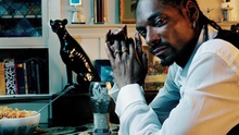 Sao nhạc rap Snoop Dogg bị tạm giữ vì lén mang cả 'kho tiền" qua sân bay