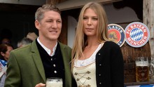 Schweinsteiger muốn mời đồng đội ở Man United tới lễ hội bia Oktoberfest