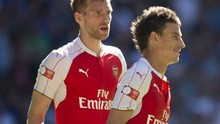 Hàng thủ Arsenal: Mertesacker trở lại cuối tuần này, Koscielny vẫn ngồi ngoài 'vô thời hạn'