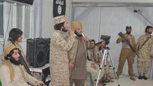 Chiến binh IS hát karaoke và cuộc chiến chống thần thánh hóa những kẻ man rợ
