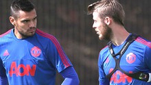 Vị trí thủ môn của Man United: Van Gaal chọn ai, De Gea hay Romero?