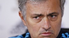 Mourinho bị cáo buộc phân biệt giới tính với bác sỹ Chelsea