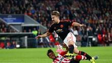 Đêm đau đớn của Man United: Thất bại của Van Gaal và chấn thương kinh hoàng với Luke Shaw