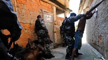 Băng đảng ma túy Brazil vãi đạn như mưa vào nhau, 21 người chết