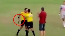 SỐC!!!!! Trọng tài ở Brazil rút súng định bắn cầu thủ ngay trên sân