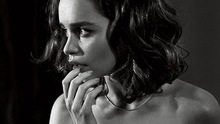 Mỹ nữ 'quyến rũ nhất thế giới' Emilia Clark: Thích phô vẻ đẹp tự nhiên và chối từ '50 sắc thái'