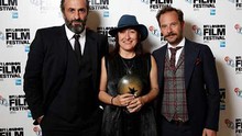 'Chevalier' phim hài về đàn ông đoạt giải Phim hay nhất tại LHP 'tôn vinh phụ nữ'