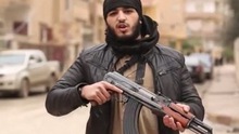 Hé lộ 'chợ' súng AK của những kẻ khủng bố Paris