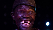 Khóc, cười với cuộc thi 'Quý ông xấu xí' Zimbabwe