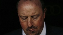 01h30 rạng sáng mai, tương lai của Benitez ở Real sẽ được quyết định