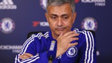 Mourinho chỉ trích đích danh Drogba: 'Cậu ta chỉ giỏi bán sách'