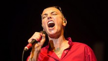 Ca sĩ gây tranh cãi Sinead O'Connor lại tự vẫn bất thành