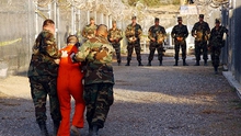 Viện lý do tốn kém, Nhà Trắng bác kế hoạch đóng cửa nhà tù Guantanamo khét tiếng