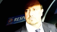 Real Madrid khủng hoảng: Benitez tự 'mua xăng đốt nhà'!