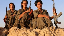 Những nữ chiến binh khiến IS sợ như bị đày xuống địa ngục
