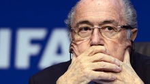 Blatter và Platini nói gì sau khi bị cấm hoạt động bóng đá trong 8 năm?