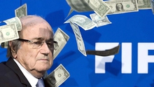 Sepp Blatter: 'Cuối cùng, Hoàng đế đã bị cởi truồng'