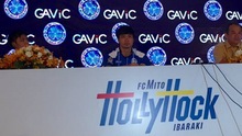 U23 Việt Nam: 'Thân ở Qatar, đầu hướng Nhật Bản'