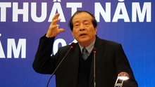 Nhà thơ Hữu Thỉnh tái đắc cử Chủ tịch Liên hiệp các Hội VHNT Việt nam