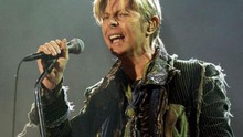 Huyền thoại nhạc rock David Bowie qua đời sau 18 tháng ung thư