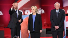 Bầu cử Mỹ 2016: 'Nóng' cuộc tranh luận cuối cùng giữa bà Hillary Clinton và ông Sander