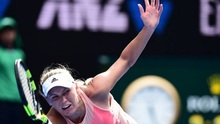 VIDEO: Wozniacki bất ngờ thất bại trước Putintseva